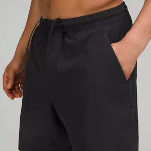 Lululemon  Pace Breaker Short 7”  Lined Vancouver Canucks Edition